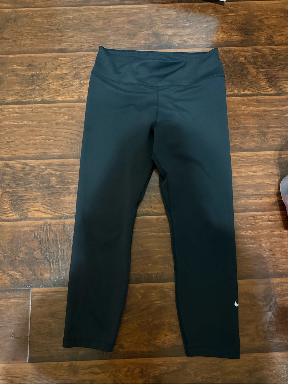 Nike Black Capri Athletic Leggings